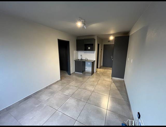 One bedroom flat in Circa Lynnwood